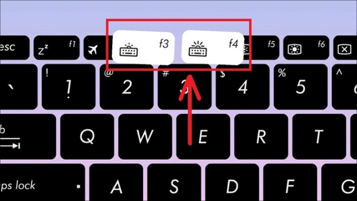 Bạn có thể nhấn F3/F4 để giảm hoặc tăng độ sáng đèn nền bàn phím