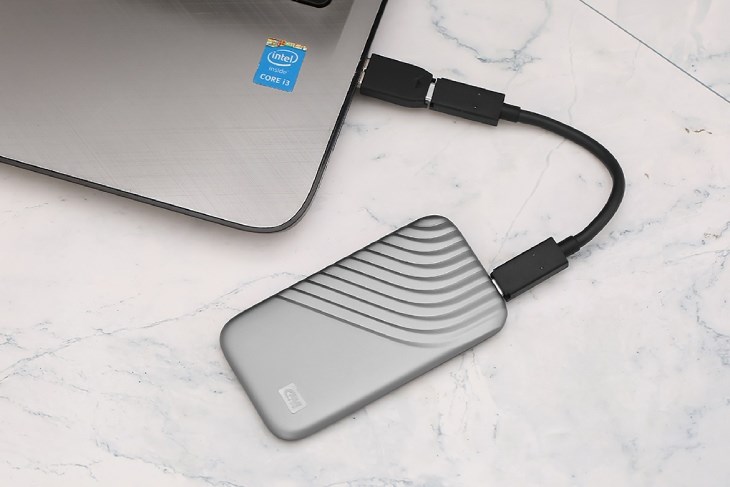 Ổ cứng di động SSD 1TB WD My Passport BAGF0010 có dung lượng lên đến 1 TB