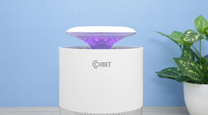 Đèn bắt muỗi Comet CM078 sử dụng tia ánh sáng tím để thu hút muỗi, không gây độc hại