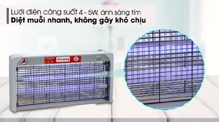 Đèn bắt muỗi Điện Quang ĐQ EML05L hoạt động với công suất 4 - 5W tiết kiệm điện