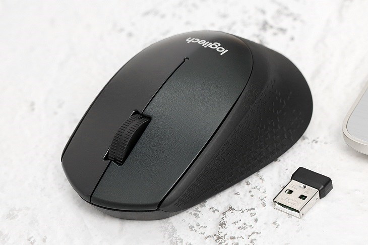 Chuột Không dây Silent Logitech M331 có thiết kế nhỏ gọn, đẹp mắt, dễ mang theo tiện lợi