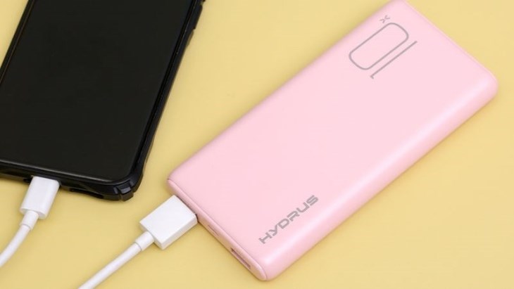 Sạc dự phòng Hydrus có dung lượng pin lớn 10.000 mAh