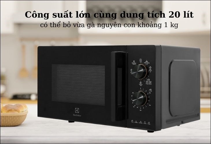 Lò vi sóng có nướng Electrolux EMG20K22B 20 lít có dung tích 20 lít phù hợp với gia đình từ 2 - 3 thành viên