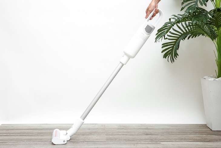 Máy hút bụi không dây Xiaomi Cleaner Light BHR4636GL có thiết kế hiện đại, nhỏ gọn, dễ dùng, hoạt động linh hoạt và hiệu quả đáp ứng tốt mọi nhu cầu vệ sinh nhà cửa