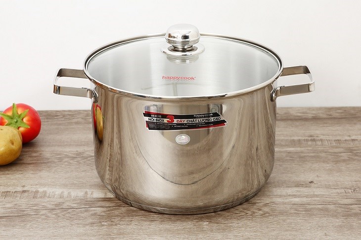 Nồi inox 3 đáy nắp kiếng 28 cm Happycook NC-28G thiết kế nhỏ gọn, mặt ngoài sáng bóng đẹp mắt