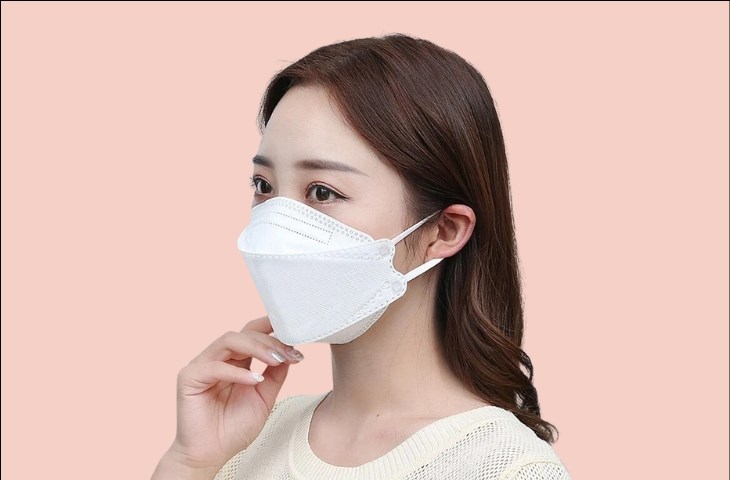 Khẩu trang sẽ bảo vệ bạn khỏi nắng nóng, bụi mịn và các virus có hại trong không khí