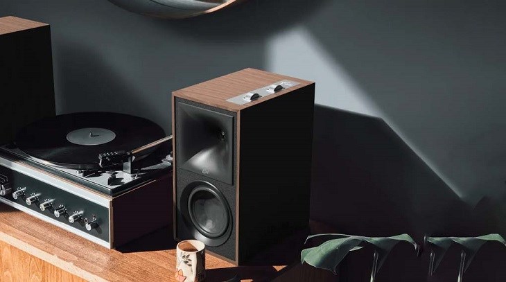 Loa Klipsch The Fives phù hợp với những ai yêu thích dòng loa nhỏ gọn, công suất lớn và độ nhạy cao