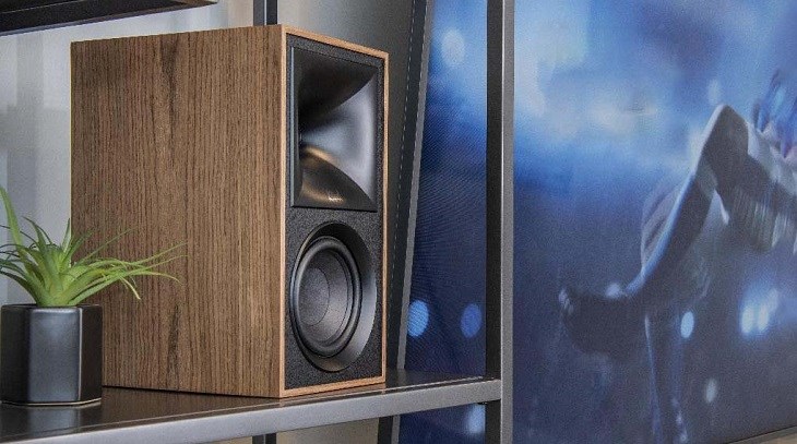 Loa Klipsch The Fives có giá bán khoảng 20.500.000 đồng (Cập nhật tháng 7/2023 và có thể thay đổi theo thời gian)