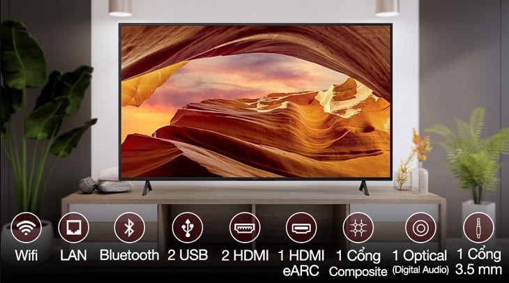 Google Tivi Sony 4K 43 inch KD-43X77L trang bị nhiều cổng kết nối, trong đó có cổng kết nối Bluetooth giúp bạn kết nối các thiết bị bên ngoài nhanh chóng