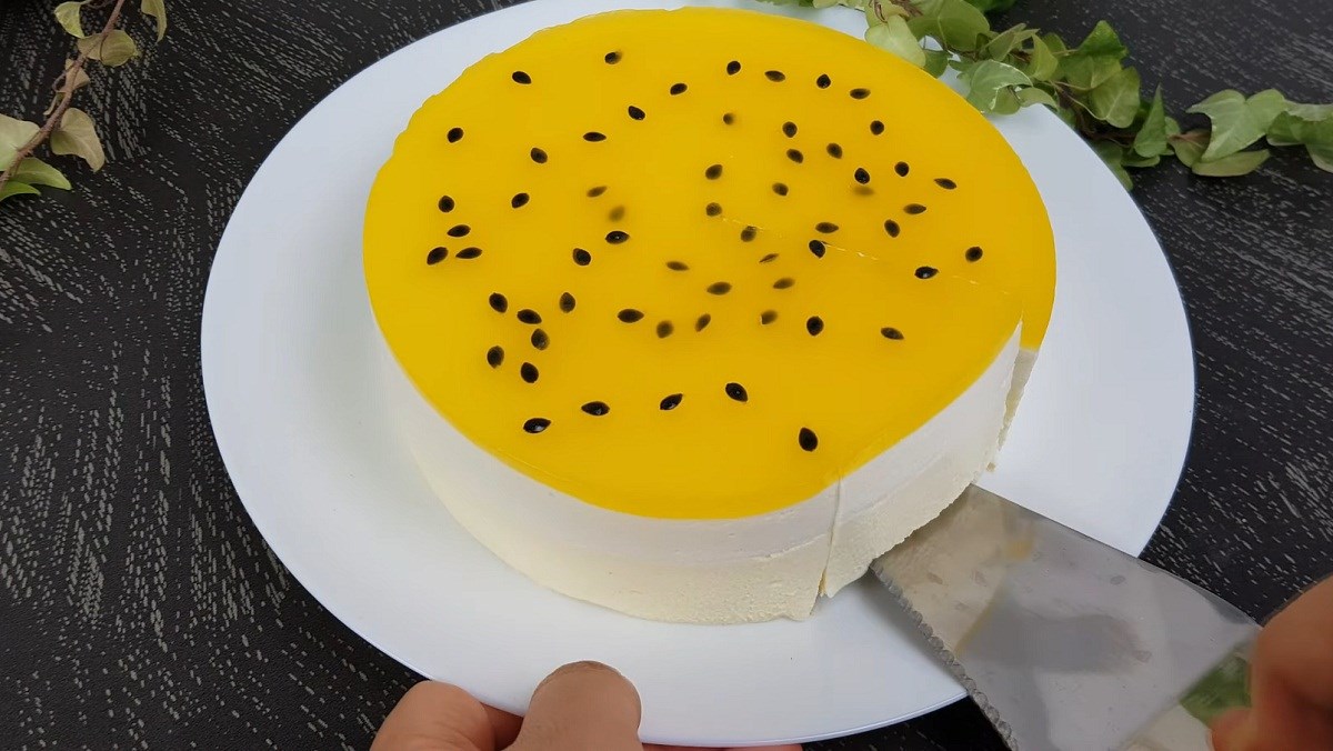 Mousse chanh leo dừa