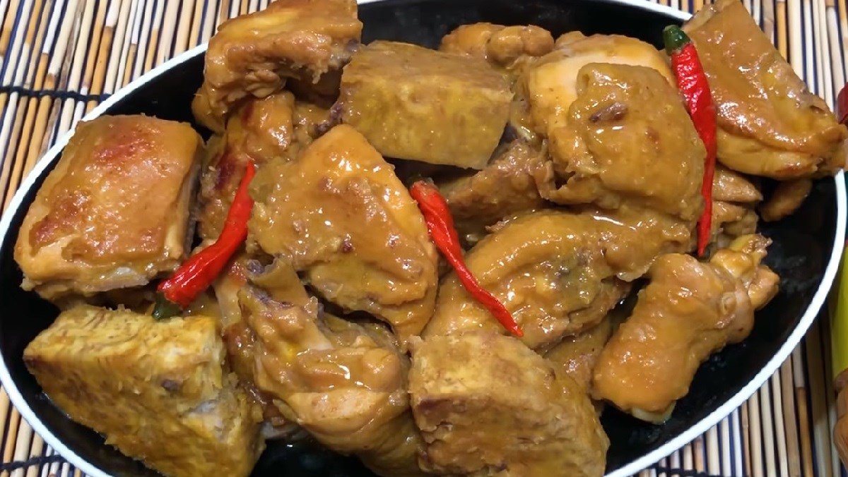 Gà kho chao