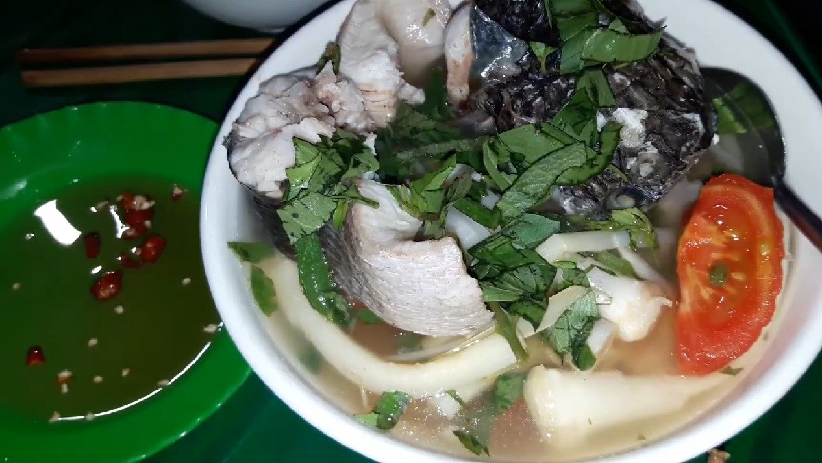 3 cách nấu canh chua bồn bồn