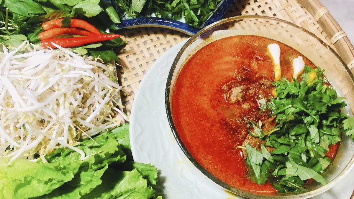 Bánh canh thịt bò