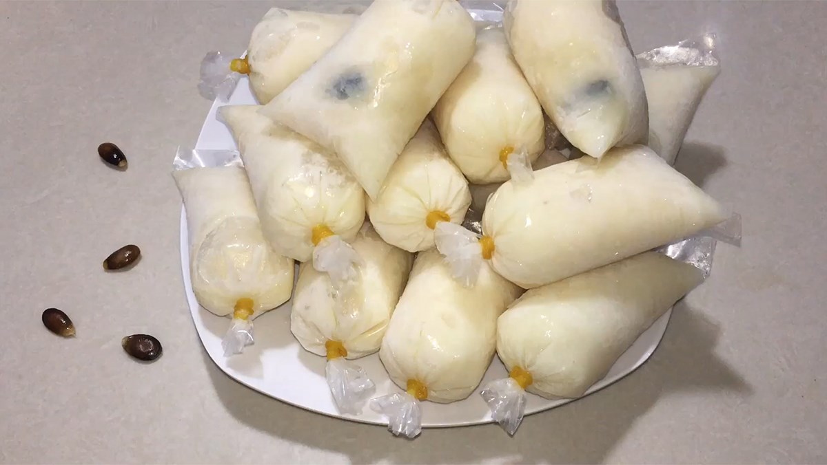 Kem mãng cầu