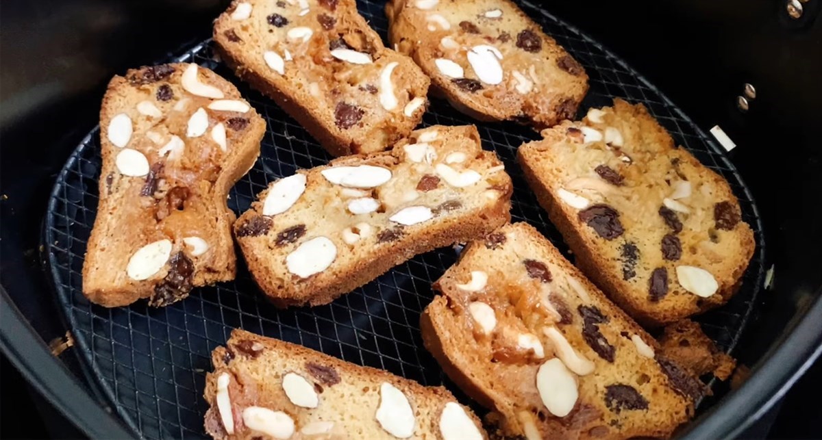 Bánh biscotti bằng nồi chiên không dầu