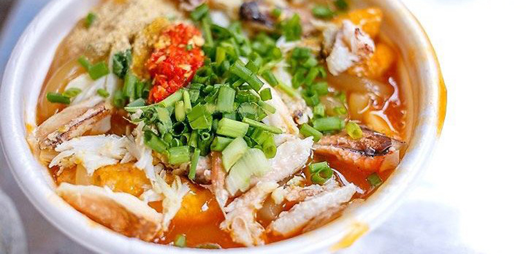 Bánh canh cua biển và bánh canh cua đồng