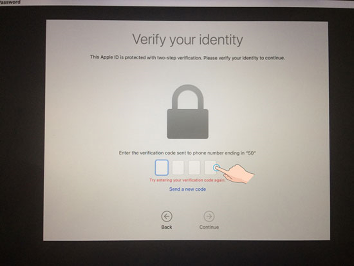 Nhập Code của Apple gửi về > Continue.