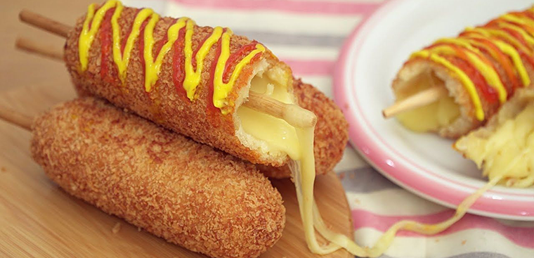 Hotdog xúc xích và hotdog phô mai Hàn Quốc