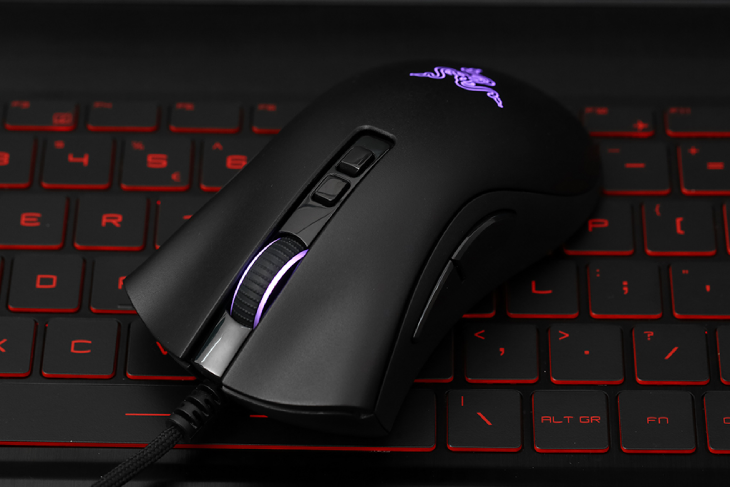 Chuột Có Dây Gaming Razer DeathAdder V2 Đen