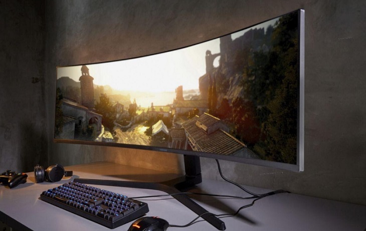 Màn hình siêu cong tên tiếng Anh gọi là UltraWide Curved