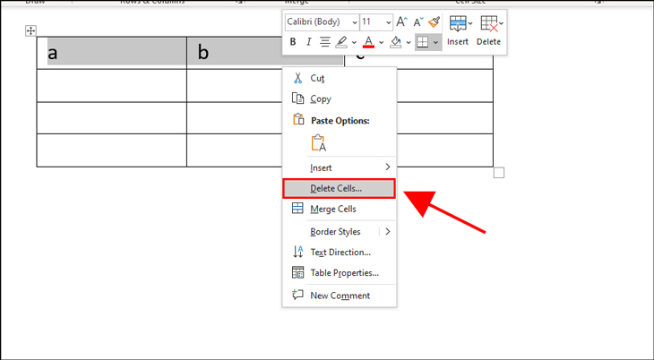 Bạn click chuột trái rồi chọn Delete Cells