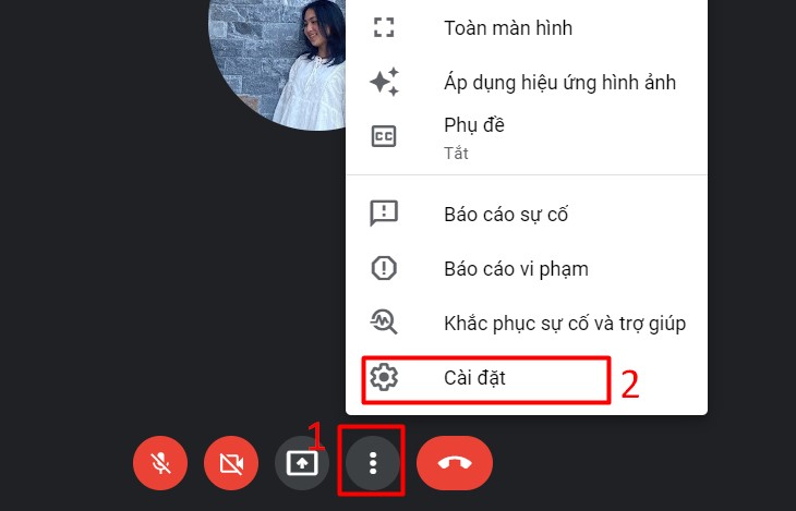 Chọn vào mục Privacy > Chọn Microphone 