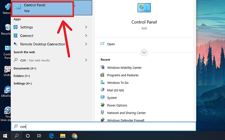 Bạn hãy tìm Control Panel trong ô tìm kiếm. 