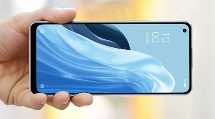 OPPO Reno 7A được trang bị màn hình 90Hz mượt mà