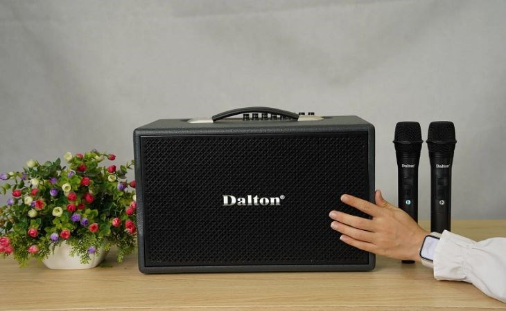 Loa karaoke xách tay Dalton PS-K20A 250W gây ấn tượng với nhiều tiện ích