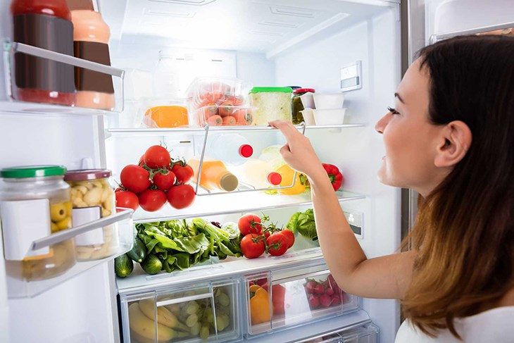 Sắp xếp thực phẩm khoa học, tránh đặt ở vị trí lỗ thông gió sẽ giúp cho ngăn mát tủ lạnh làm lạnh hiệu quả